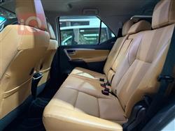 تۆیۆتا فۆرچێنەر